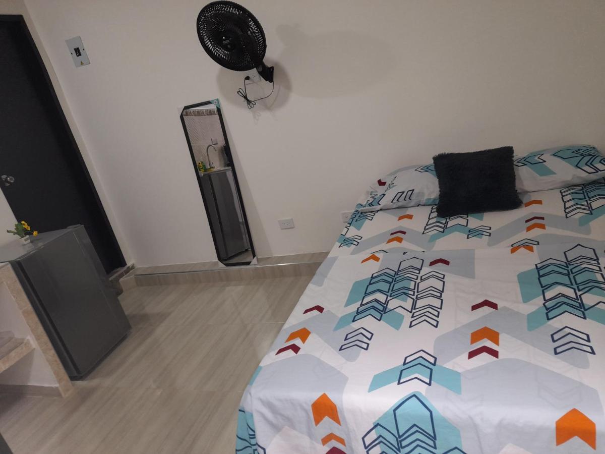 Apartaestudios El Jardin カリ 部屋 写真