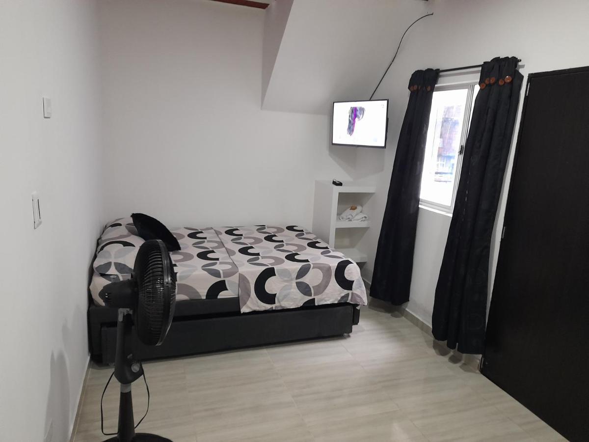 Apartaestudios El Jardin カリ 部屋 写真